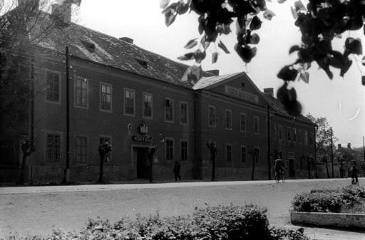 Korona Szallo Sarvar Exterior photo
